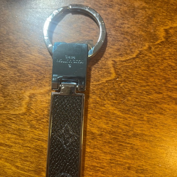 Keychain - Picture 3 of 4